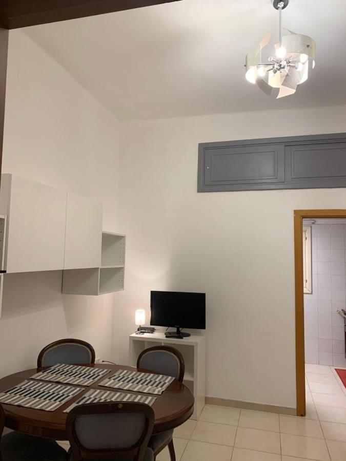 Apartment City Center Eighty-Five Bari Exterior foto